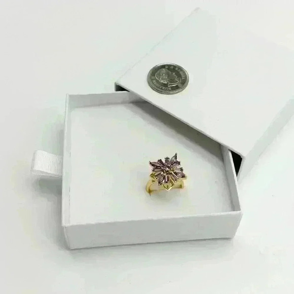 Purple and gold diamond shape rhinestone adjustable spinning top ring - Picture 2 of 4